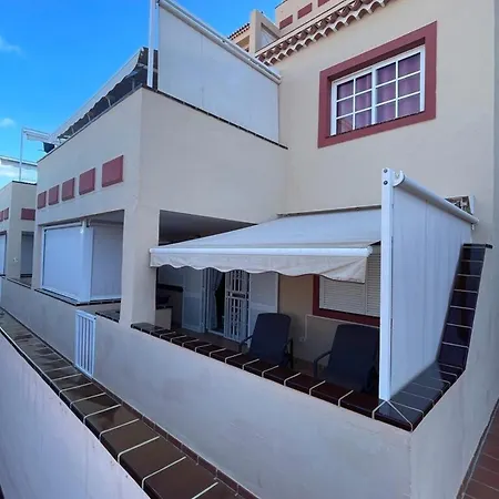 Apartment Lovely 2 Bed In Cristianos