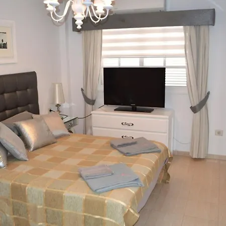 Apartment Lovely 2 Bed In Cristianos *